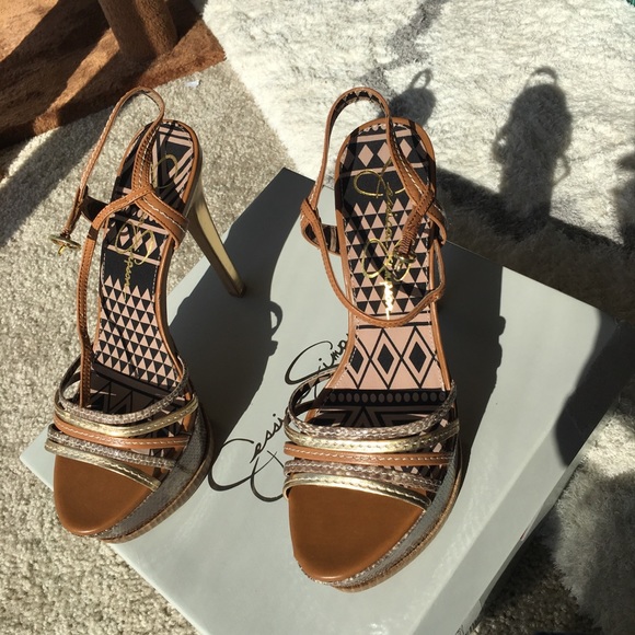 Jessica Simpson heels- super gorgeous - Picture 13 of 14